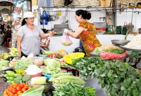 East Sea dispute encourages consumption of Vietnamese goods, deputy minister